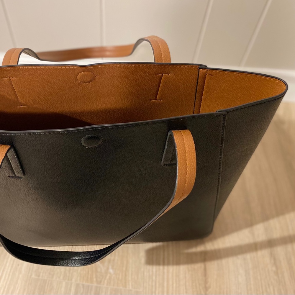 Reversible Tote Handbag - Picture 3 of 4